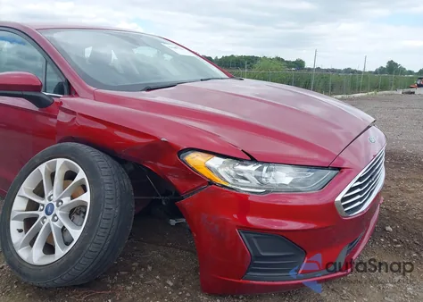 2019 Ford Fusion Hybrid Se z USA, uszkodzony, nr VIN 3FA6P0LU4KR166843